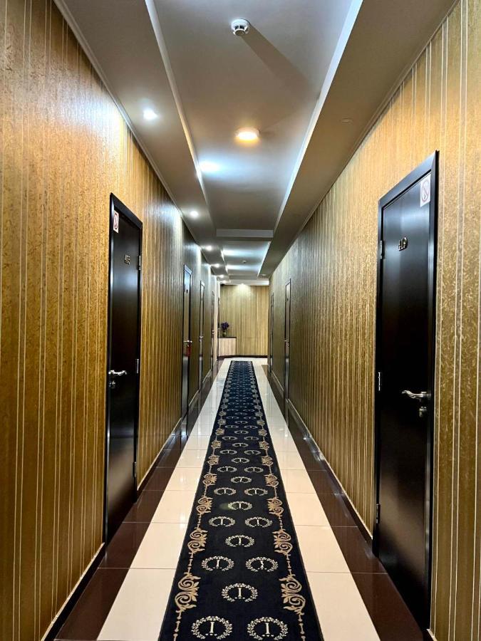 Iris Hotel Chişinău Extérieur photo