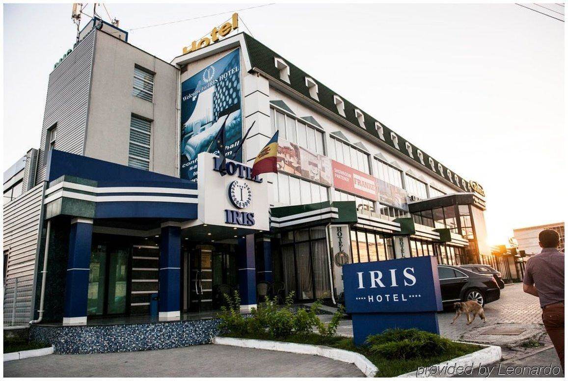 Iris Hotel Chişinău Extérieur photo