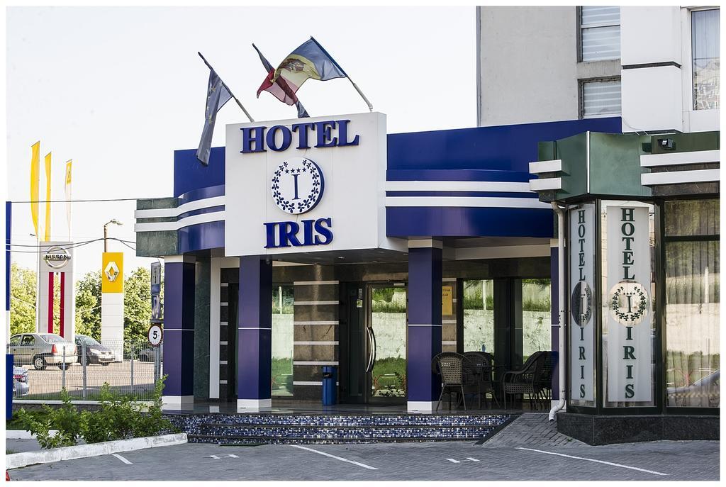 Iris Hotel Chişinău Extérieur photo
